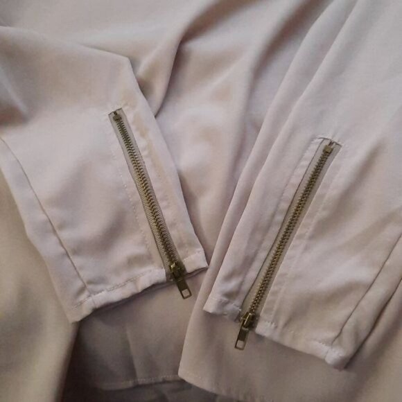 C. Luce HI Lo Long Sleeve Tunic Size Small. - Picture 4 of 5